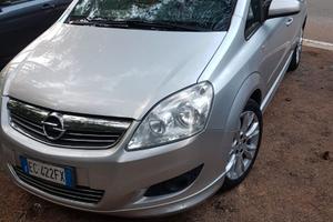 Opel zafira b 1.6 16v turbo