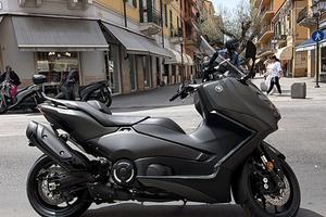 T MAX 560 2026