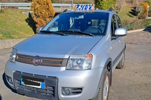 Fiat Panda 1.3 MJT 16V DPF 4x4 Climbing