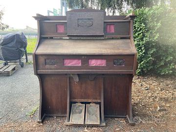 Armonium inizio 1900 da restaurare