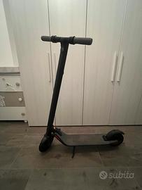 Monopattino elettrico Ninebot by Segway ES2