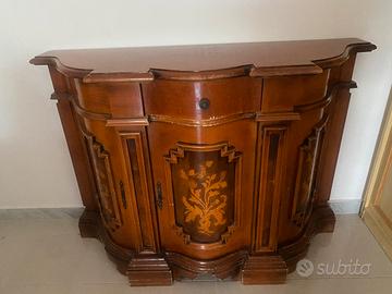 Mobile consolle per ingresso