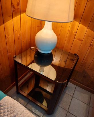 Tavolino in vetro e legno
