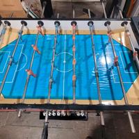 Biliardino con gettoniera