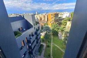 Appartamento di 140 m² con 5 locali e box auto a V