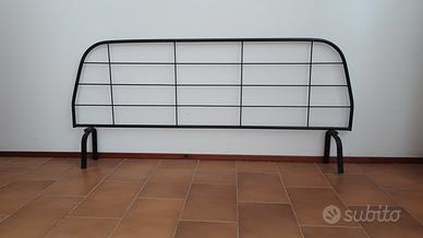 Griglia divisoria per auto