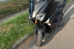 Scooter TMax530S