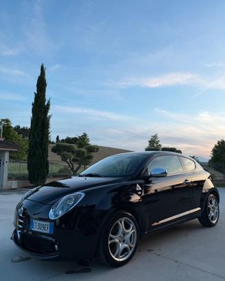 Alfa Romeo MiTo Distinctive 1.3 JTDm nero etna