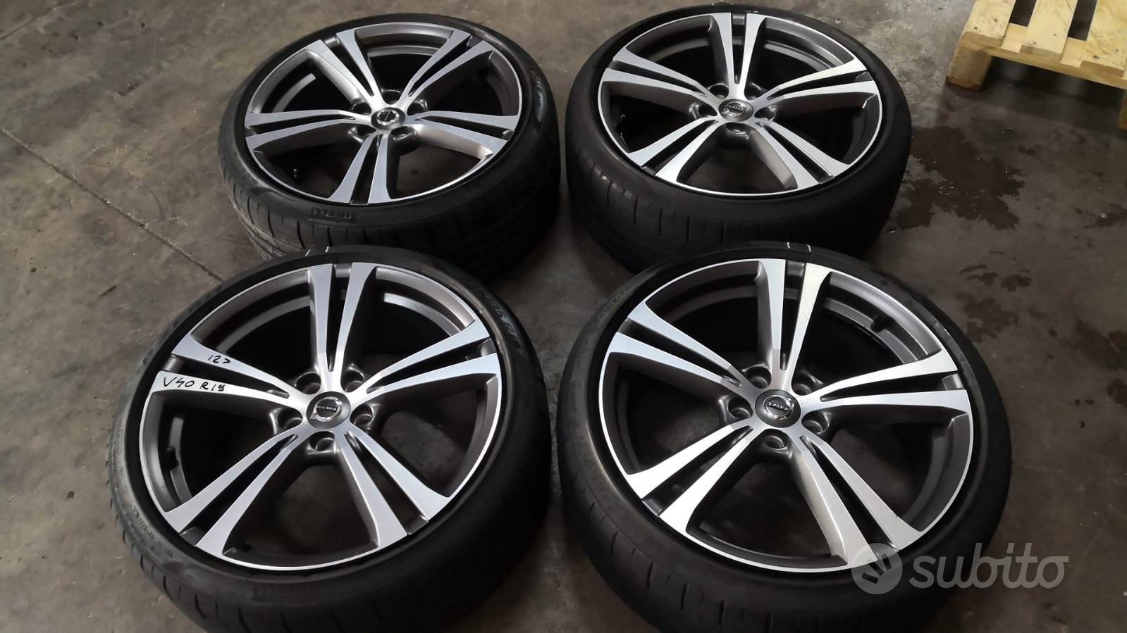 subito-metasabina-servizi-in-rete-s-r-l-s-volvo-v40-cerchi-e-gomme