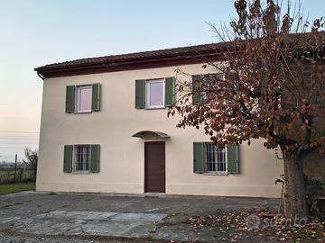 Casa indipendente con terreno