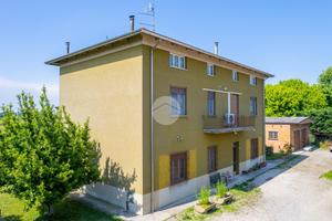 PORZIONE DI BIFAMILIARE A TORRILE