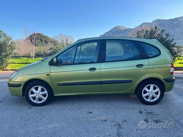 Renault Megan Scenic 2001