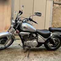 Suzuki VL 125 Intruder