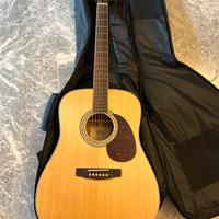 Chitarra acustica Cort