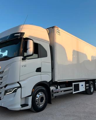 Iveco S WAY 420 Frigo