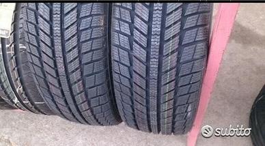 Coppia di pneumatici nuovi 225 60 18 hankook