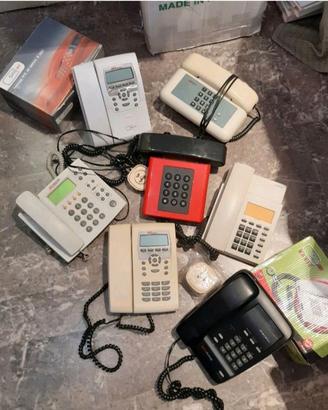 TELEFONI VINTAGE FUNZIONANTI lotto N. 7 Telefoni