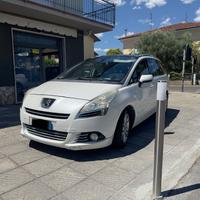 Peugeot 5008 1.6 HDi 112CV Family