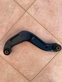 braccio sospensione 8E0505424M