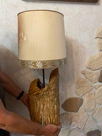 Lampada legno di ulivo
