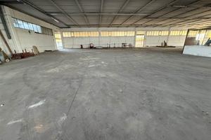 Rif.062| locale commerciale salzano