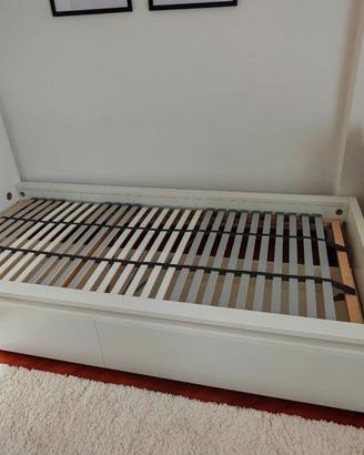 LETTO CON CASSETTI CONTENITORI 