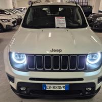 Jeep Renegade 1.5 Turbo T4 MHEV Summit