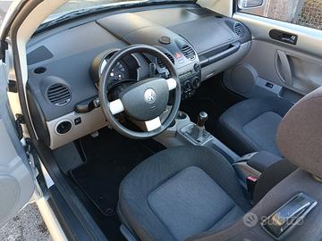 New Beetle Cabrio 1.6 benzina 2004