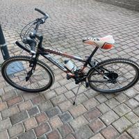 MTB da ragazzo con ruota del 24 VRT