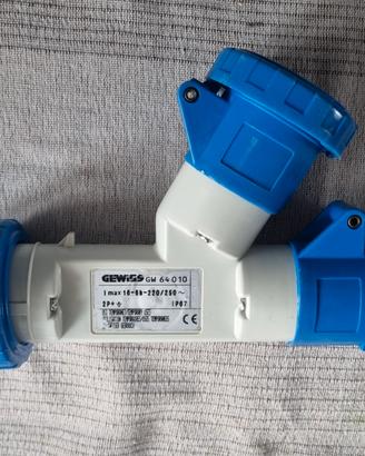 Adattatore Industriale Gewiss 64010