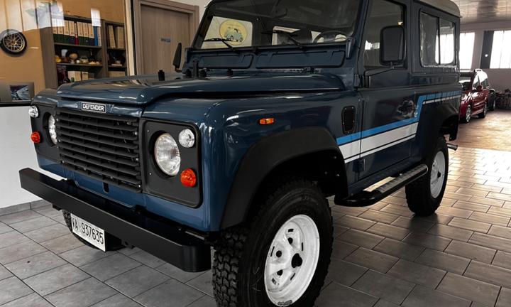 Land Rover Defender 90 diesel Hard-top