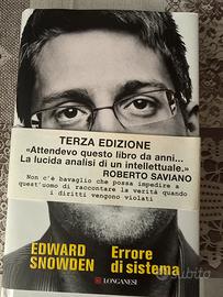 Edward Snowden Errore di Sistema
