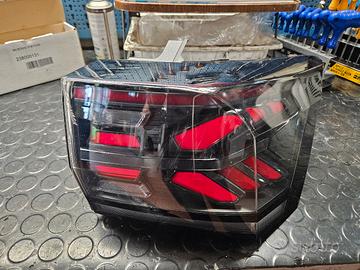  faro post. dx volkswagen T.roc 2025 (danneggiato)