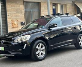 VOLVO XC60 D3 Geartronic R-design
