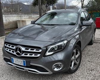 Mercedes-benz GLA 200 d Premium