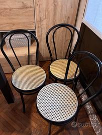 Sedie nere ferro e seduta in paglia stile vienna