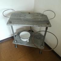 toilette da camera con porta catino vintage