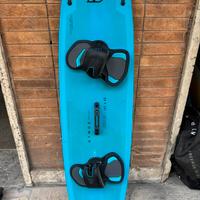 Tavola kitesurf NORTH ATMOS  HYBRID 2022