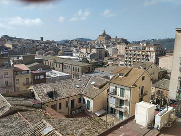 Appartamento 4 vani panoramico e luminoso