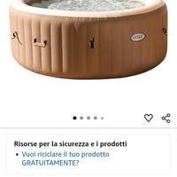 piscina idromassaggio 