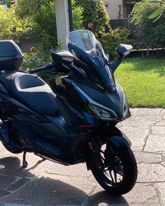 Honda Forza 350 Deluxe ABS nuova