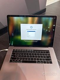 MacBook Pro 15 2019 + Accessori
