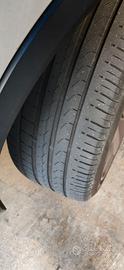 4 PNEUMATICI ESTIVI 255 40 20 PIRELLI