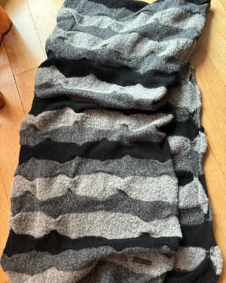 Sciarpa Donna Karan con cashemere