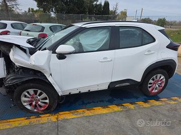 TOYOTA YARIS CROSS HYBRID IBRIDA