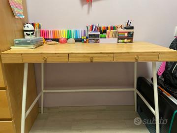 Scrivania Lillasen in Bambù Ikea