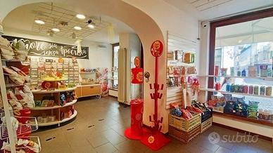 Cessione attività di Candy Store