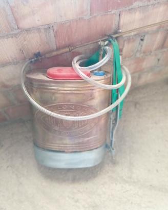 pompa per acqua ramata in rame