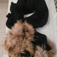 stola nera con splendido pelo 