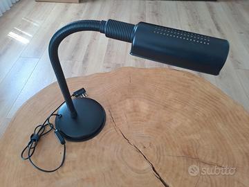 Lampada da tavolo 